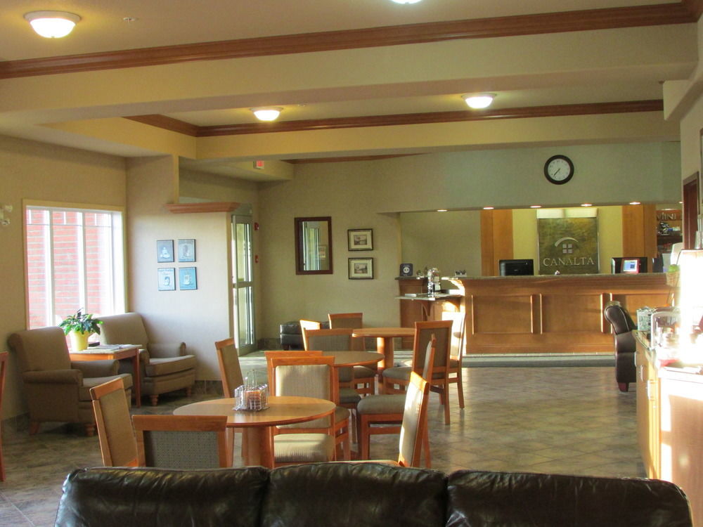 Clarion Pointe Hotel Rimbey Exterior photo